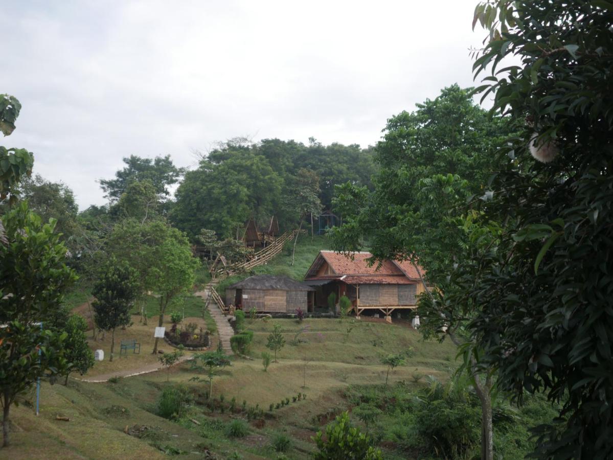 Gunung Dago Resort Bogor Syariah Exterior photo